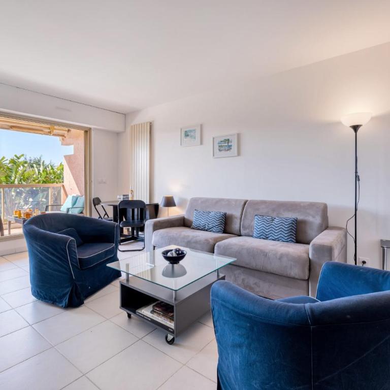 LA BADINE Appartement AirCo Pool for 4 By Sunset - Appartement - 20