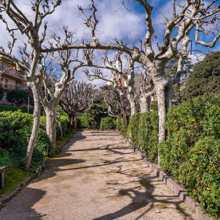 LA BADINE Appartement AirCo Pool for 4 By Sunset - Appartement - 21