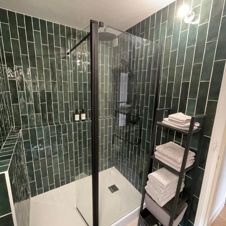 Centre - Calme & Confort - 2 à 4p - 55m2 - Apartment mit 1 Schlafzimmer - 17