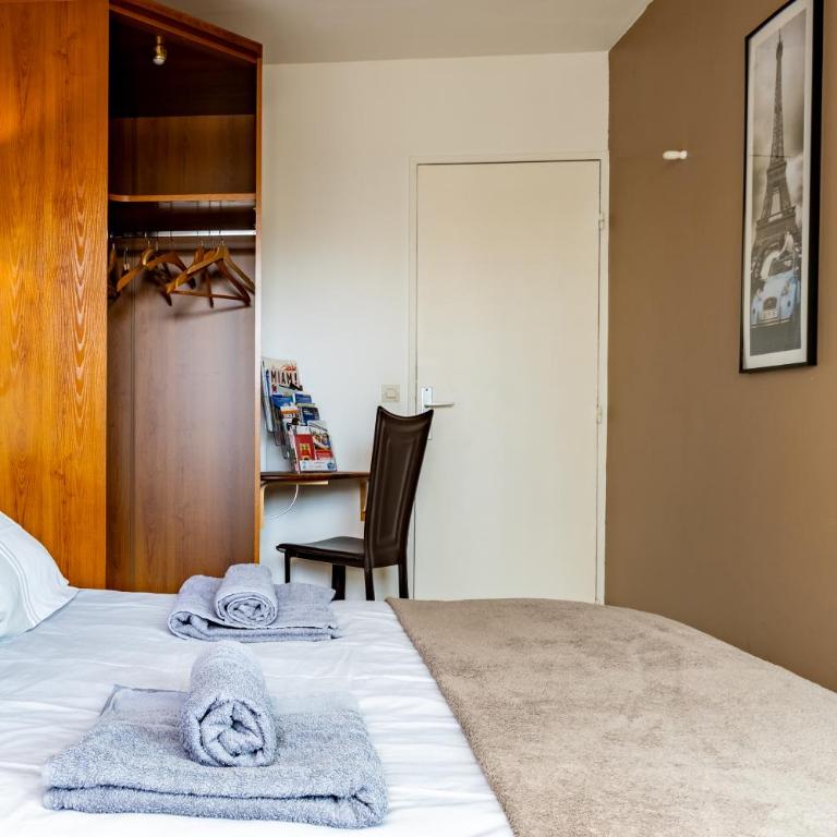 Chambre d'Amis - Chambres d'Hôtes-B&B-Guest House - Chambre Double avec Salle de Bains Privative Séparée et Terrasse - 5