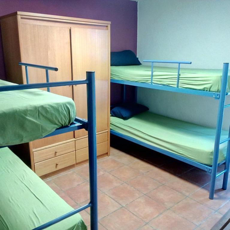 Albergue de Canfranc Estación - Chambre Quadruple avec Salle de Bains Commune - 5