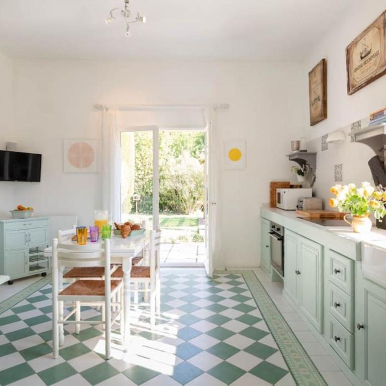 Exclusive Luxury Villa in Valbonne - Villa - 24