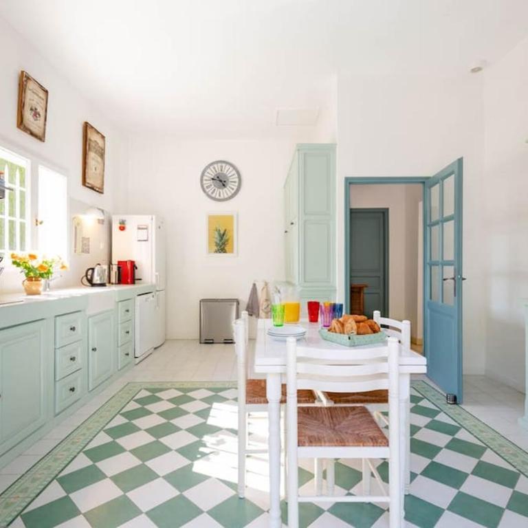 Exclusive Luxury Villa in Valbonne - Villa - 38
