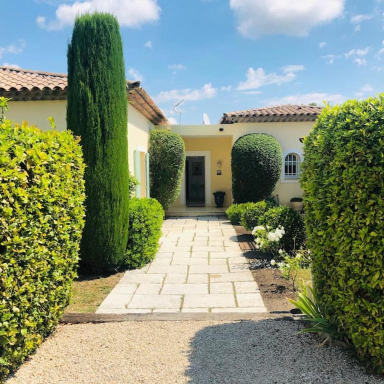 Exclusive Luxury Villa in Valbonne - Villa - 64