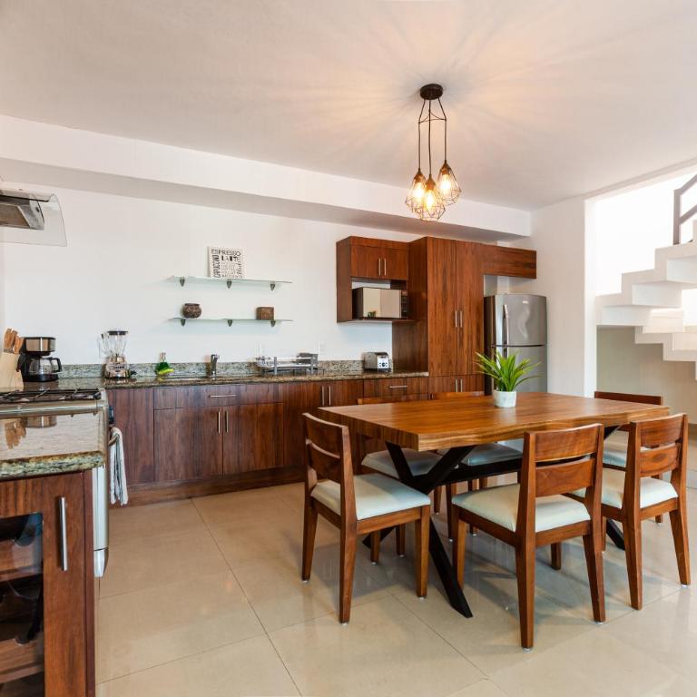 Via Tendenza Condos - Penthouse Apartment - 22