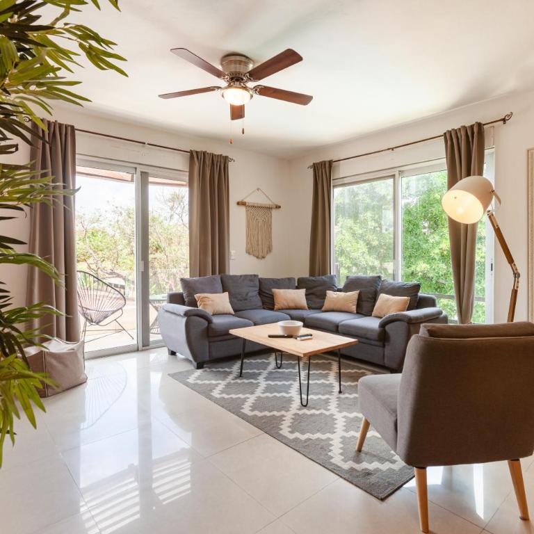 Via Tendenza Condos - Penthouse Apartment - 3