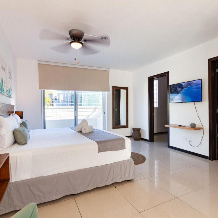 Via Tendenza Condos - Penthouse Apartment - 32