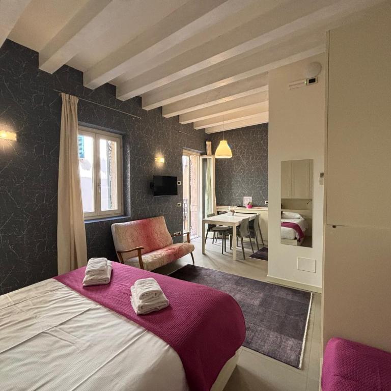 Loft 17 Arena - Studio Apartment with Balcony - 19