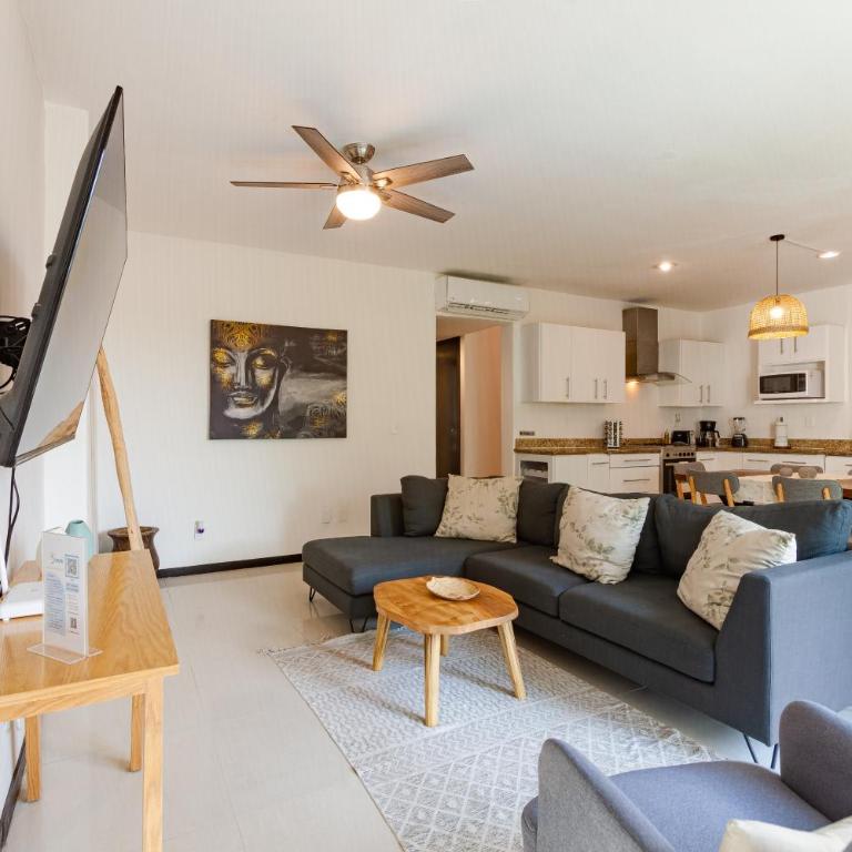 Via Tendenza Condos - Penthouse Apartment - 51