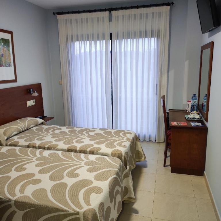 Hotel A Bota - Habitación Doble Estándar - 1 o 2 camas - 6