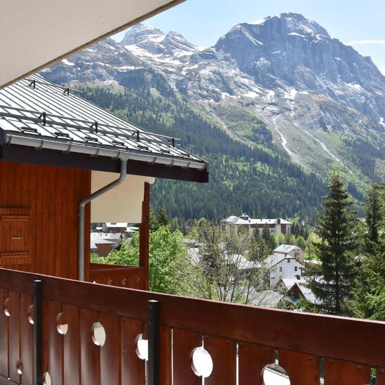 Appartement chaleureux avec grand balcon sud, 6 pers, au centre de Pralognan - FR-1-464-52 - Two-Bedroom Apartment - 12