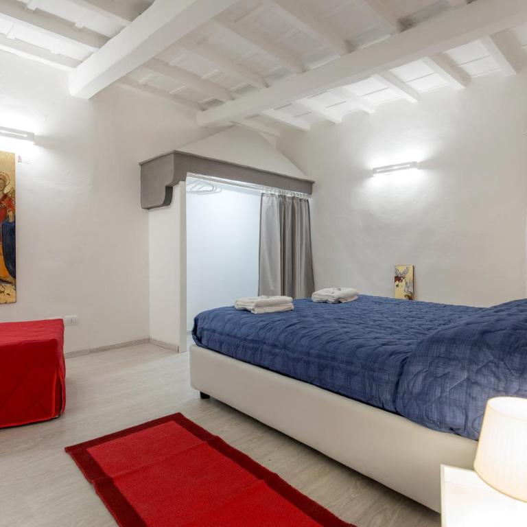 Friends Of Florence - Double Room with Private External Bathroom - 8