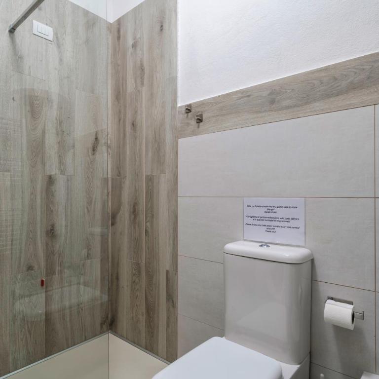Casa Lugana 15 - Monolocale con piscina fronte lago - Monolocale con Balcone - 31