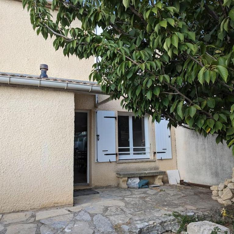Maison familiale proche plages et Montpellier - Maison 3 Chambres - 5