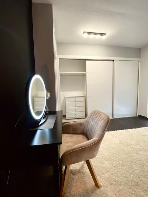 Casa Bella ~ Luxurious Villa in Alicante - Three-Bedroom Villa - 27