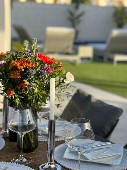 Casa Bella ~ Luxurious Villa in Alicante - Three-Bedroom Villa - 43