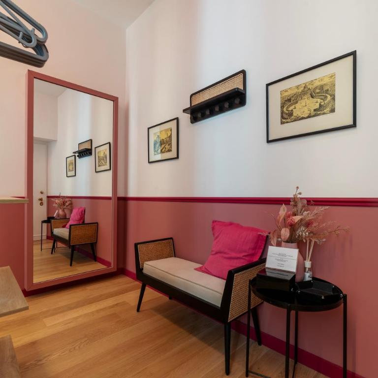 Vatican Night Suites - One-Bedroom Apartment - 12