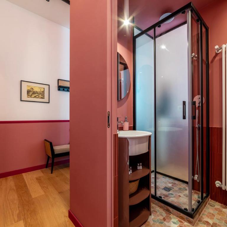 Vatican Night Suites - One-Bedroom Apartment - 14