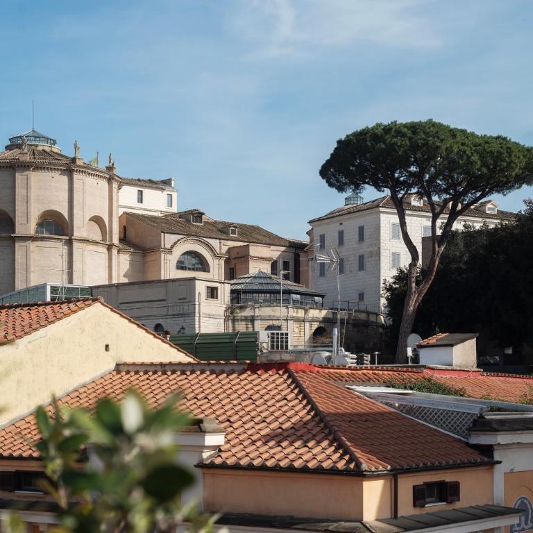 Vatican Night Suites - One-Bedroom Apartment - 22