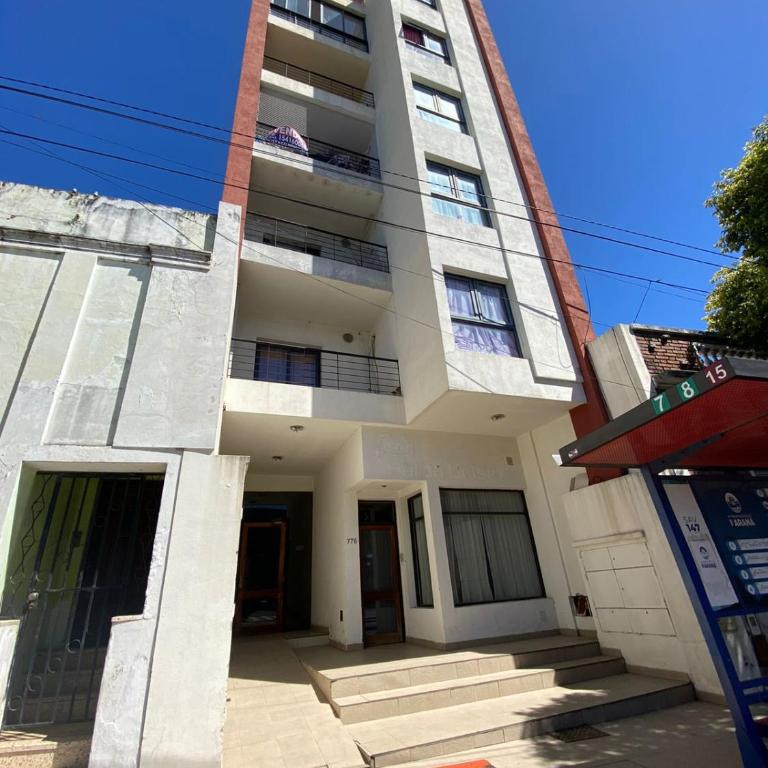 DEPARTAMENTO EN PARANÁ ZONA CENTRO - Apartamento de 1 dormitorio - 1