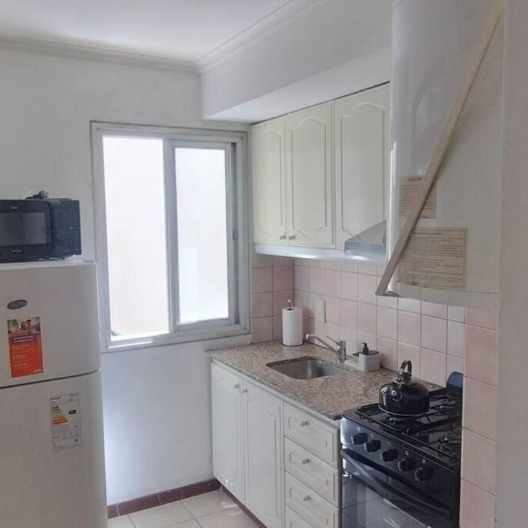 Luminoso, Céntrico y Bellísimo. - Apartamento de 1 dormitorio - 4