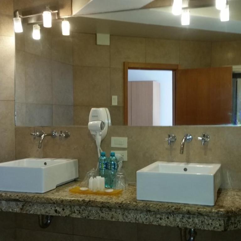 Howard Johnson by Wyndham Montañita - 1 King Bed and Sofa Bed, Suite, Ocean View, Non-Smoking - 1