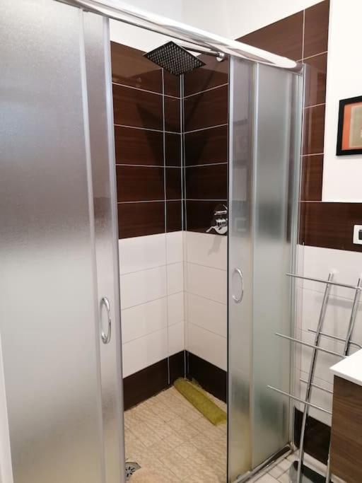 Via Po - Big appartment - Three-Bedroom Apartment - 18