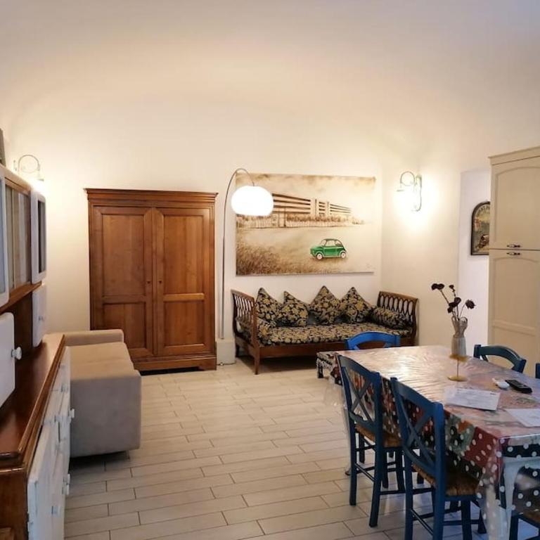 Via Po - Big appartment - Three-Bedroom Apartment - 25
