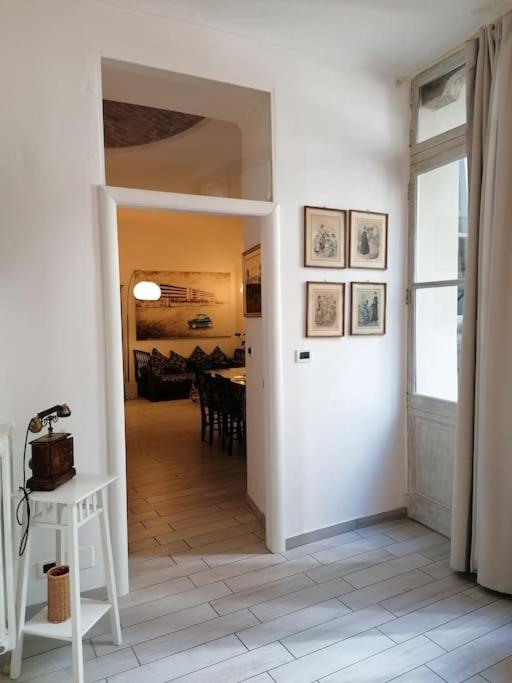 Via Po - Big appartment - Three-Bedroom Apartment - 28