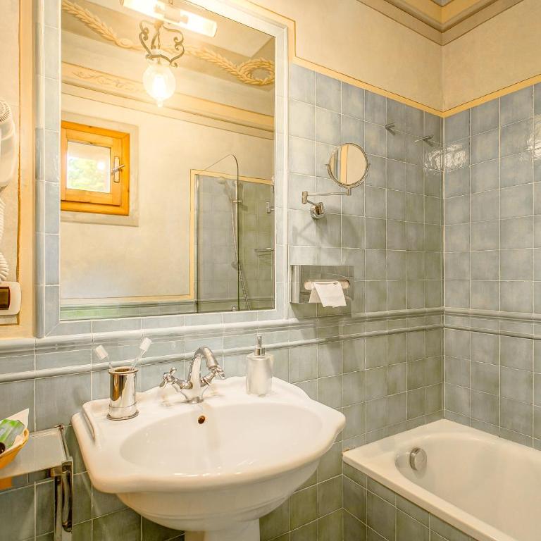 Firenze Suite - Suite with Terrace - 11