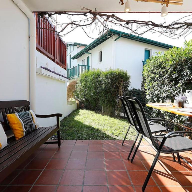 Hendaye Plage avec Jardin, Piscine, Parking, Wifi, proche Plage-Beach-Playa - Appartement - Vue sur Jardin - 15