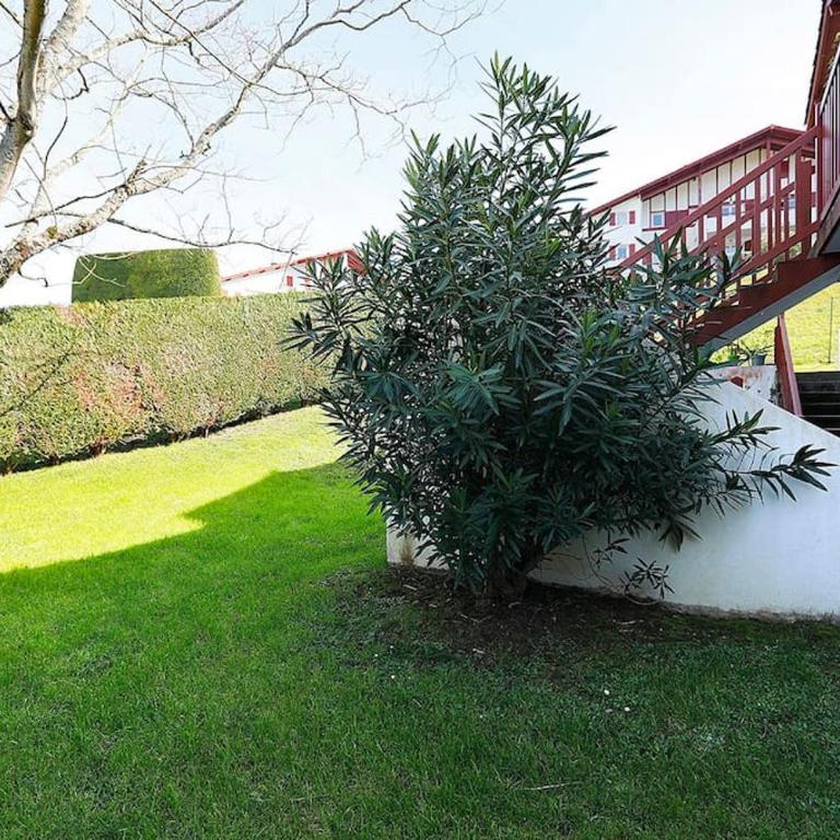 Hendaye Plage avec Jardin, Piscine, Parking, Wifi, proche Plage-Beach-Playa - Appartement - Vue sur Jardin - 18