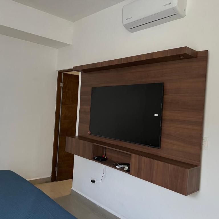 Nohemani Suite - One-Bedroom Apartment - 5