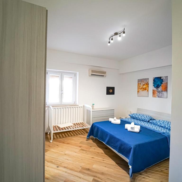 Lovely Villa, close to the beach - Three-Bedroom House - 17