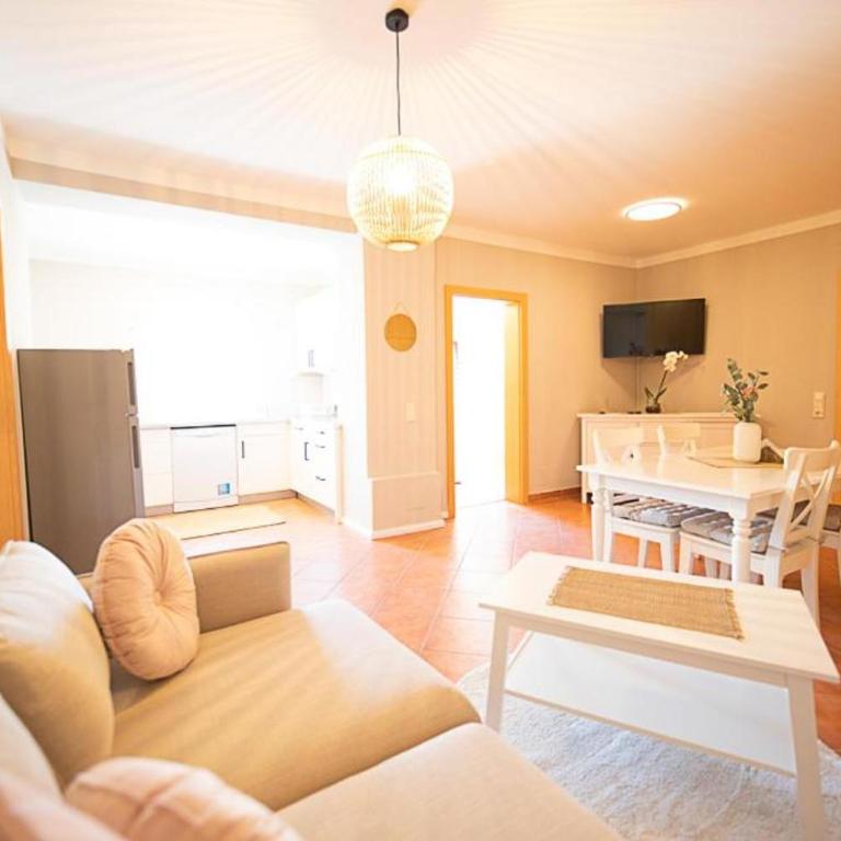Landhaus Appartements Gretl - Appartement 302 with own kitchen - 4