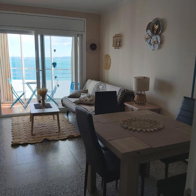 Appart Santa Margarida - Apartamento de 2 dormitorios - 12