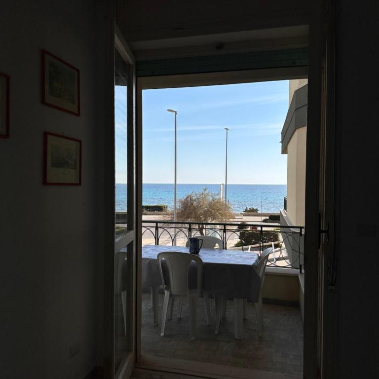 Exclusive Sea View - Appartamento con 4 Camere da Letto e Balcone - 50