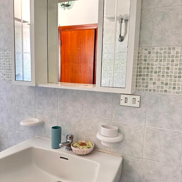 Exclusive Sea View - Appartamento con 4 Camere da Letto e Balcone - 70