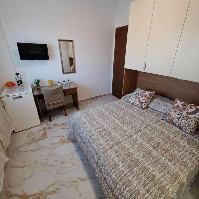 Le Terrazze - Camera Matrimoniale con Bagno Privato - 3