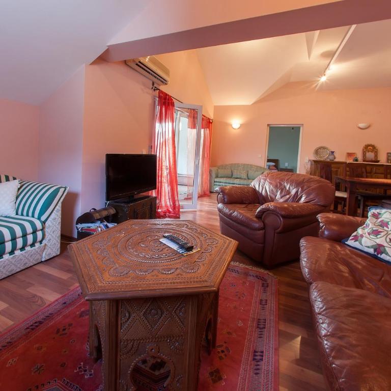 Guesthouse Hortenzija - Suite with Balcony - 6