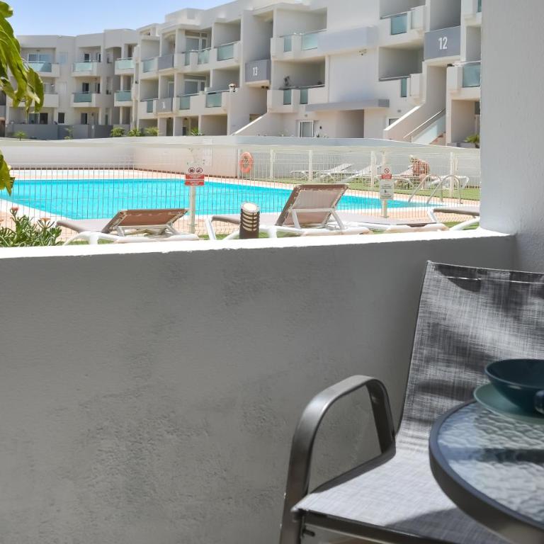 Paradise Palms I Deluxe, incl. Welcome Package - One-Bedroom Apartment - 64