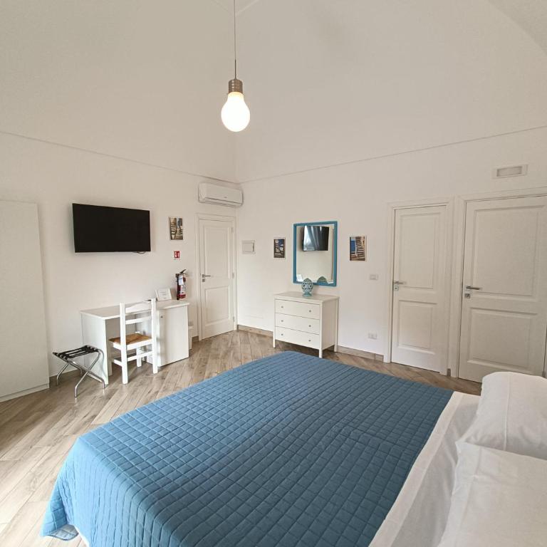 Regina Margherita - Appartamento con 2 Camere da Letto, Balcone e Vista mare - 22