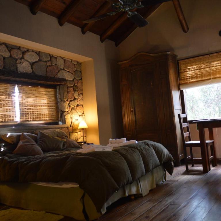 Cabañas Cerros del Sol - Estudio con vistas al jardín - 7