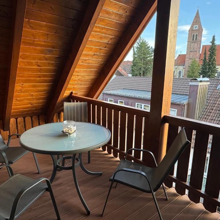 Ferienwohnungen Roiser - Apartment mit 2 Schlafzimmern und Balkon - 10