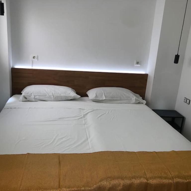 Luxury Banus Puerto Golf - Two-Bedroom Apartment - 2