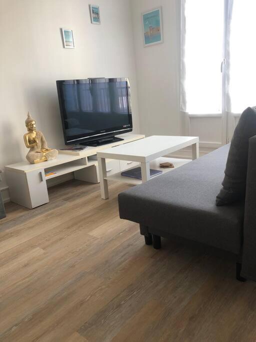 Appartement Lumineux-Coeur de ville & plages - Apartment mit 1 Schlafzimmer - 10