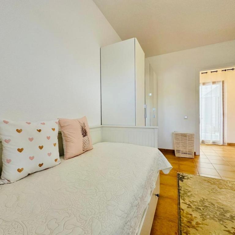 MAISON SAJARELLE - Three-Bedroom House - 39