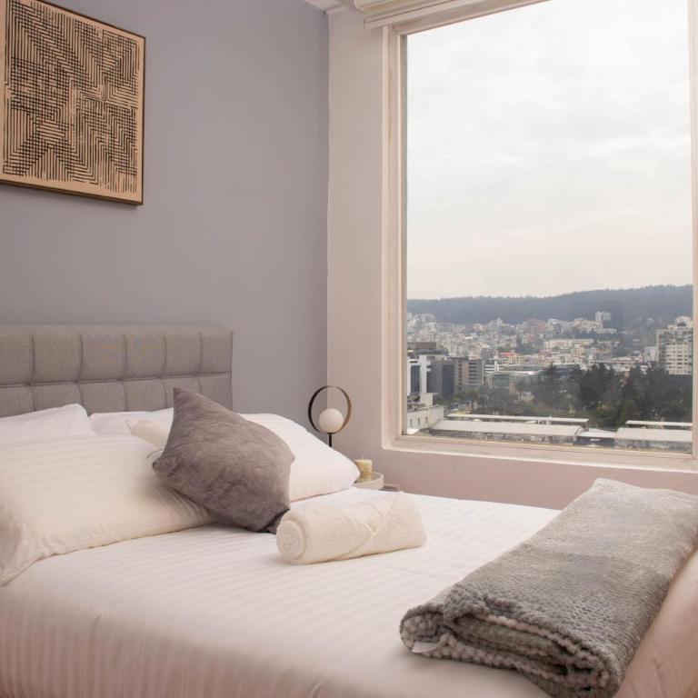 12 Floor Carolina Area best view 2br CCI Quito Coliving Ecuador - Apartamento de 2 dormitorios - 7