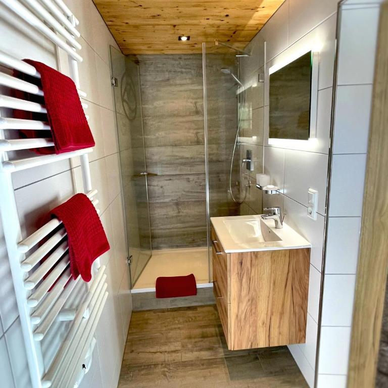 Pension Loiplstüberl - Doppelzimmer mit Bergblick - 29