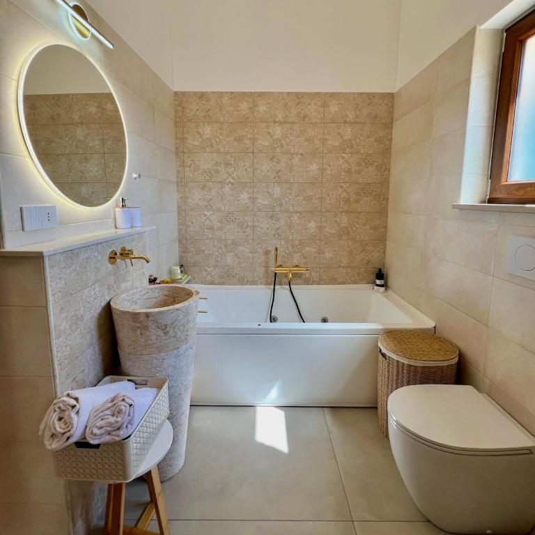 Terrazza Levante - Boutique rooms - Camera King con Vasca Idromassaggio - 6